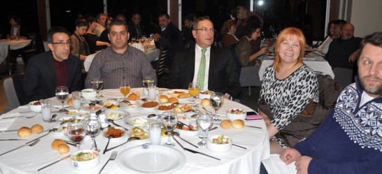 Mustafa Değirmenci gazetecileri yemekte ağırladı 3