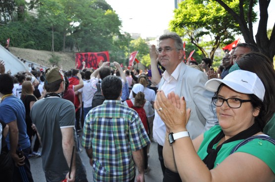 Cem Kara Gezi Parkı’na Destek Verdi 9