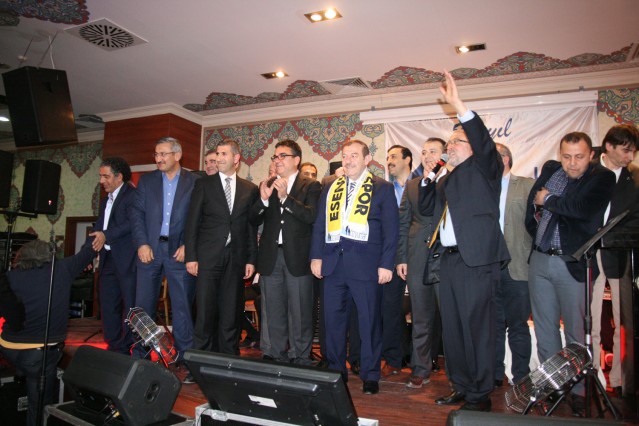Esenyurtspor şampiyonluğu kutladı 2