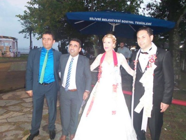 Fatma Sarıbıyık ve  Servet Yıldırım evlendi... 9