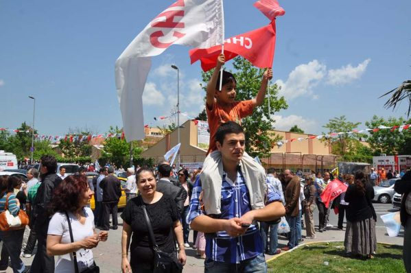 KILIÇDAROĞLU BEYLİKDÜZÜ VE BÜYÜKÇEKMECE DE 15