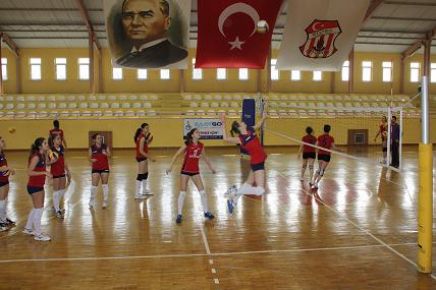 BÜYÜKÇEKMECE İLÇE MİLLİ EĞİTİM SPORDADA ATAK…