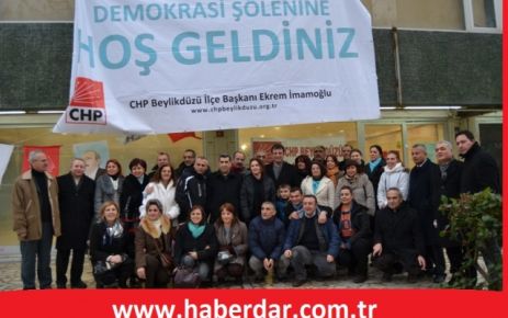 CHP BEYLİKDÜZÜ'NDE DEMOKRASİ ŞÖLENİ