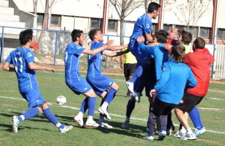 SİLİVRİSPOR FİNALE KALDI: 4-0