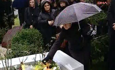 Hrant Dink mezarı başında anıldı