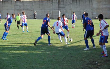 Komşuya futbol dersi..