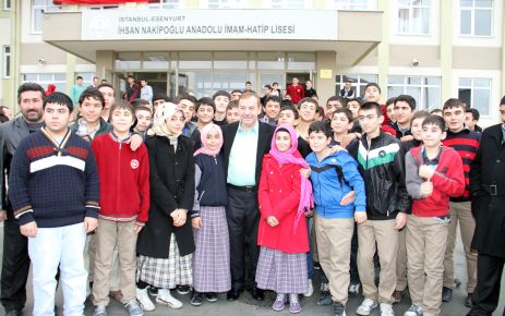 İmam Hatip Kapalı Spor Salonu Açıldı