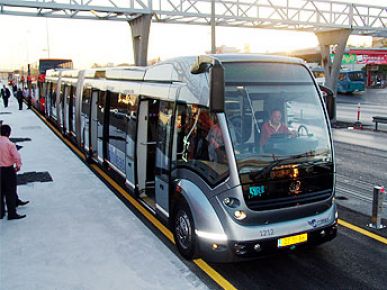 Yarın Tüm Metrobüs Seferleri İptal!