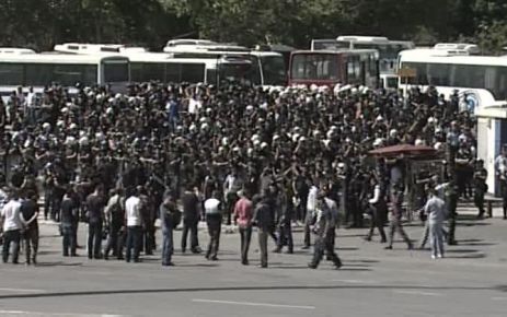 Polis Taksim'den çekiliyor