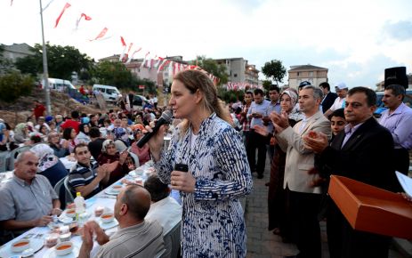 Gülay Dalyan etkinlik alanını gezdi