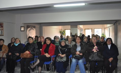 CHP’den kadınlara deprem semineri