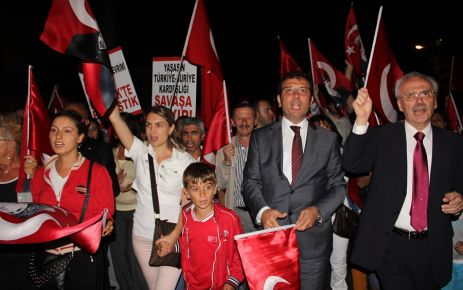 ZAFER YÜRÜYÜŞÜ COŞKUSU TÜM BEYLİKDÜZÜ’NÜ SARDI