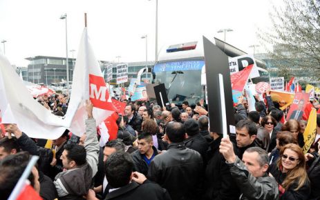 Kılıçdaroğlu'na coşkulu karşılama