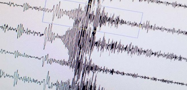 Van'da 15 Saatte, 25 Deprem