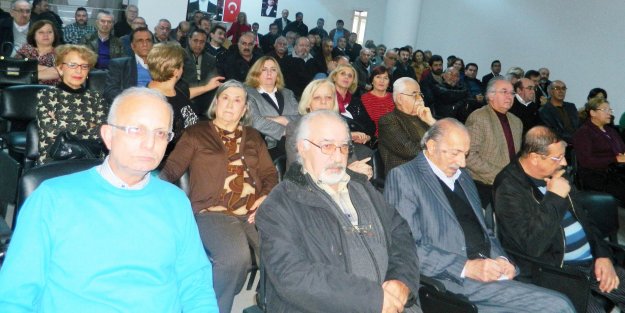 Akgün CHP’lilere selam gönderdi