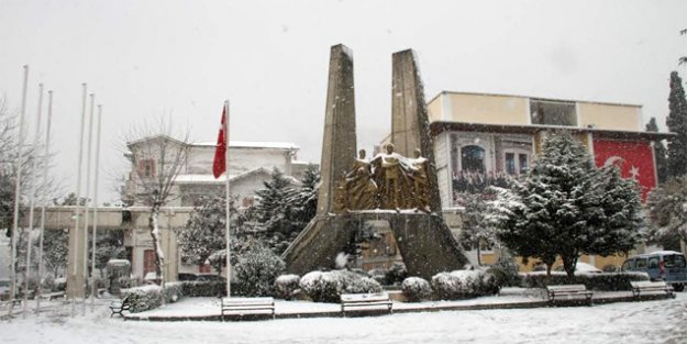 Bakırköy Belediyesi kar yağışına hazır