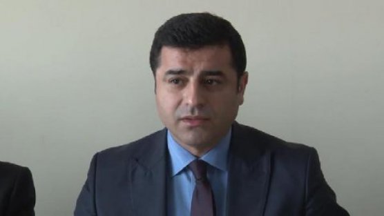 Demirtaş: Cumhurbaşkanı HDP'ye oy istiyor