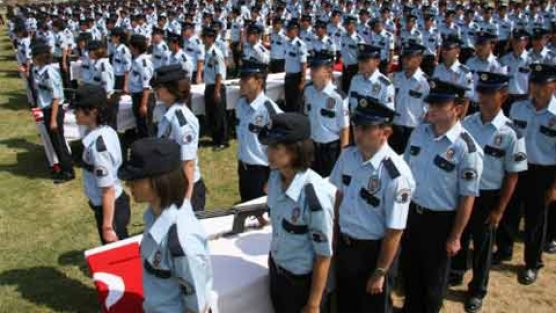 Ve polis kolejleri resmen kapatılıyor