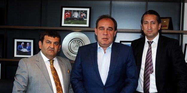 Demirören, Tepecikspor’u ağırladı