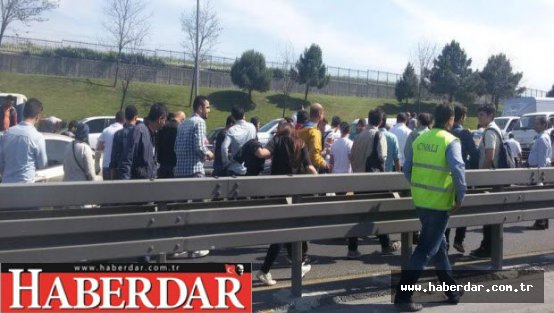 İstanbul'da metrobüs yolunda kaza