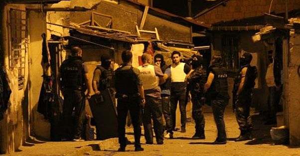 İstanbul'da Özel Harekatçılarla Şafak Operasyonu