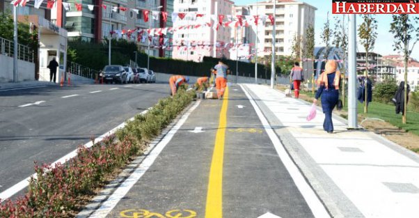 Beylikdüzü'nde Üç Park ve Örnek Yol Hizmete Açıldı