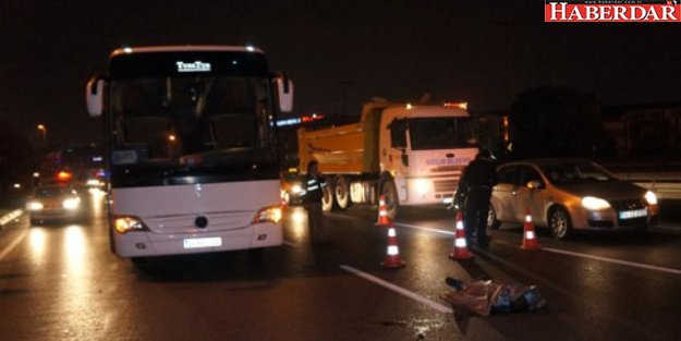 Servis Otobüsünün Çarptığı Yaya Hayatını Kaybetti