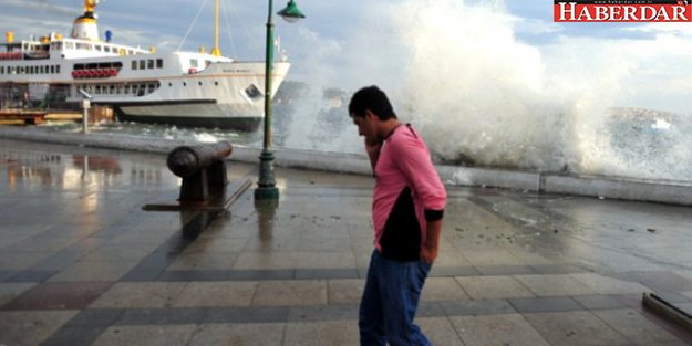 Meteorloji'den Kuzey Ege ve Marmara'da Fırtına Uyarısı