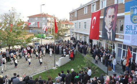 Kadıköy'ün de bir düğün salonu oldu