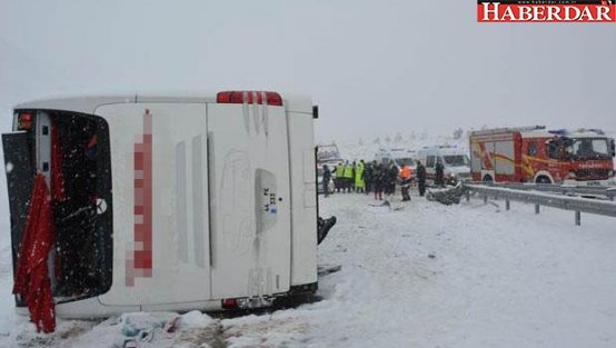 Ankara'da otobüs devrildi: 25 yaralı