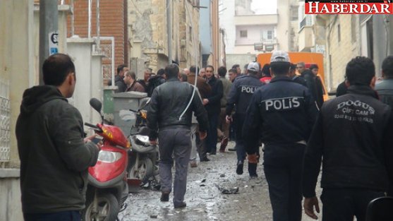 Kilis'e Suriye Tarafından Atılan Roket Düştü: 2 Yaralı