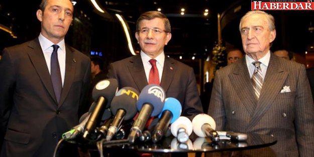 Davutoğlu  Koç Ailesi'ne taziye ziyaretinde bulundu