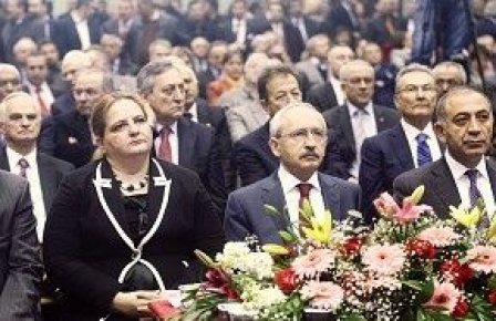 AKP’ye arkanı dön CHP’yi göreceksin