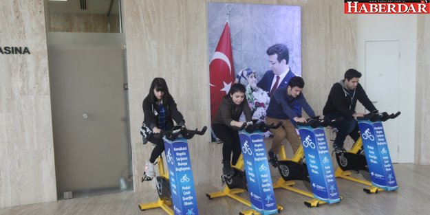 YEŞİL PEDALLAR BELEDİYE BİNASINDA