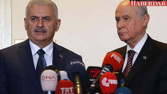 Başkanlık sistemi için Bahçeli'ye iki öneri