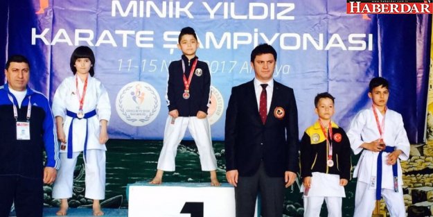 Çatalca Belediyesi’nden Karate Milli Takımına bir sporcu daha