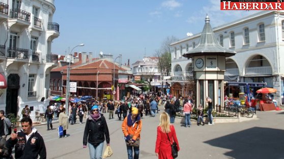 Büyükada Bodrum'la yarışıyor! Ekmek 20 TL, yemek ise...