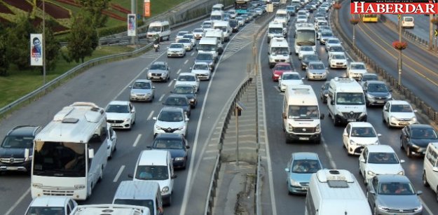 Okul Servisleri Trafiğe Çıktı, Yoğunluk Arttı