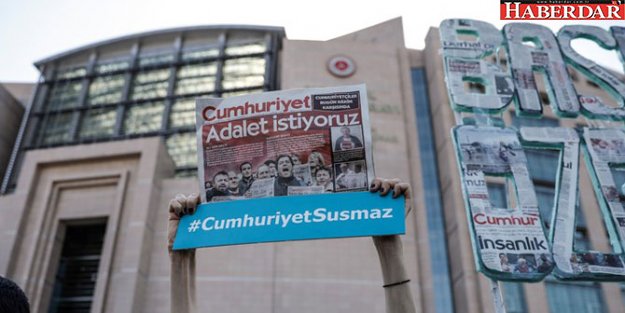 Cumhuriyet davası öncesi gerilim: Gazeteciler içeri alınmıyor