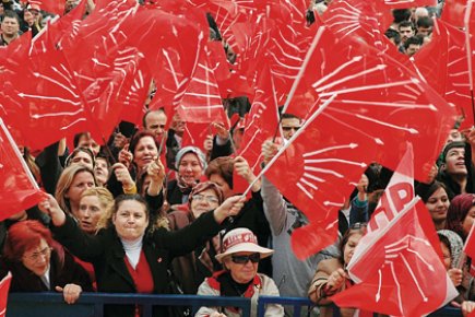 CHP'den sosyal güvenlik raporu