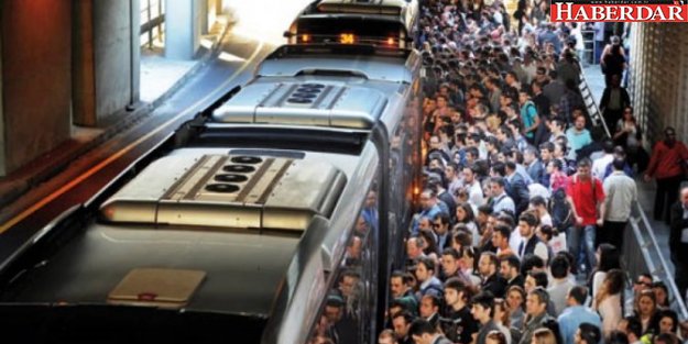 Metrobüste yeni dönem: Bugün başladı!