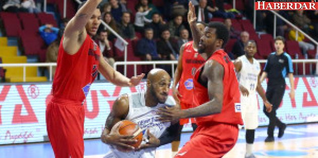 Demir İnşaat Büyükçekmece - Egis Körmend: 79-72