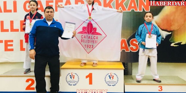 Çatalca Belediyesi Karate Takımından yine bir rekor