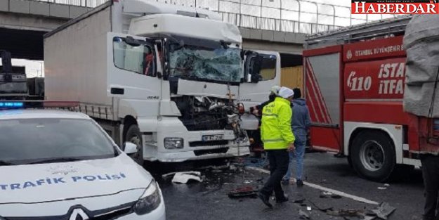 TEM'de kaza! Edirne istikameti trafiğe kapandı