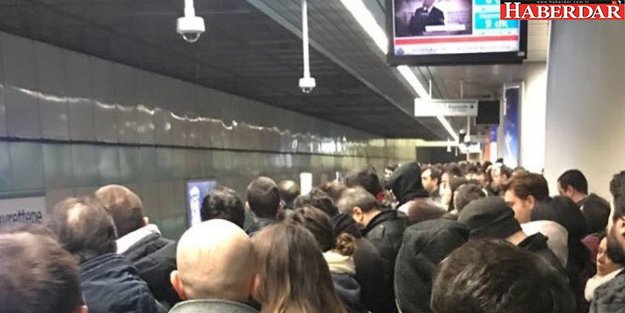 İstanbul’da metro seferleri durdu!