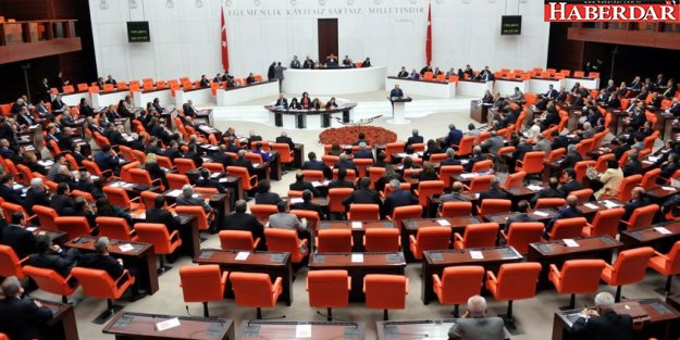 Borçlara yapılandırma ve emekliye ikramiye tasarısı kabul edildi