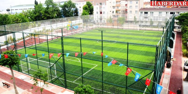 KÜÇÜKÇEKMECE’YE BİR SPOR TESİSİ DAHA