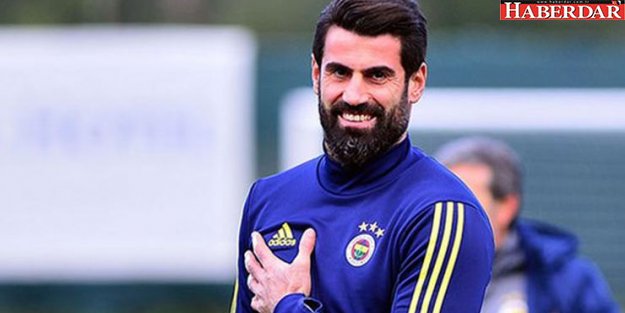 Volkan Demirel Fenerbahçe'de kalacak