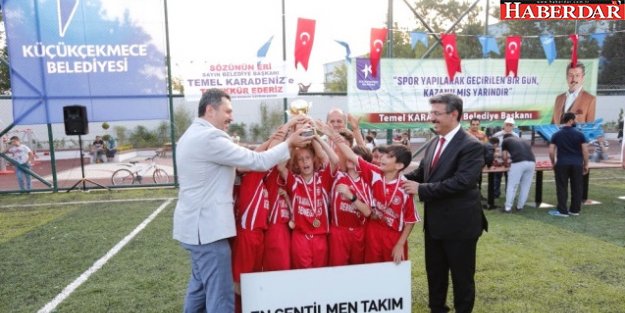 Fetih Kupası'nın Şampiyonu Halkalı Taştepespor