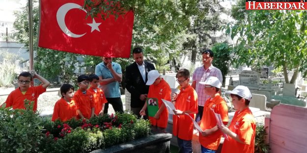 15 TEMMUZ ŞEHİTLERİ KABRİ BAŞINDA ANILDI